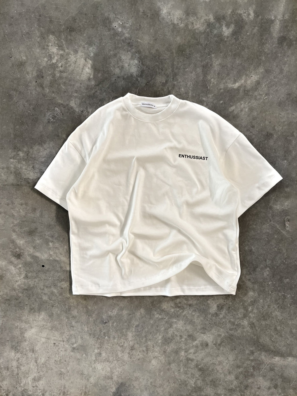 MYTHICAL VINTAGE WHITE T-SHIRT.