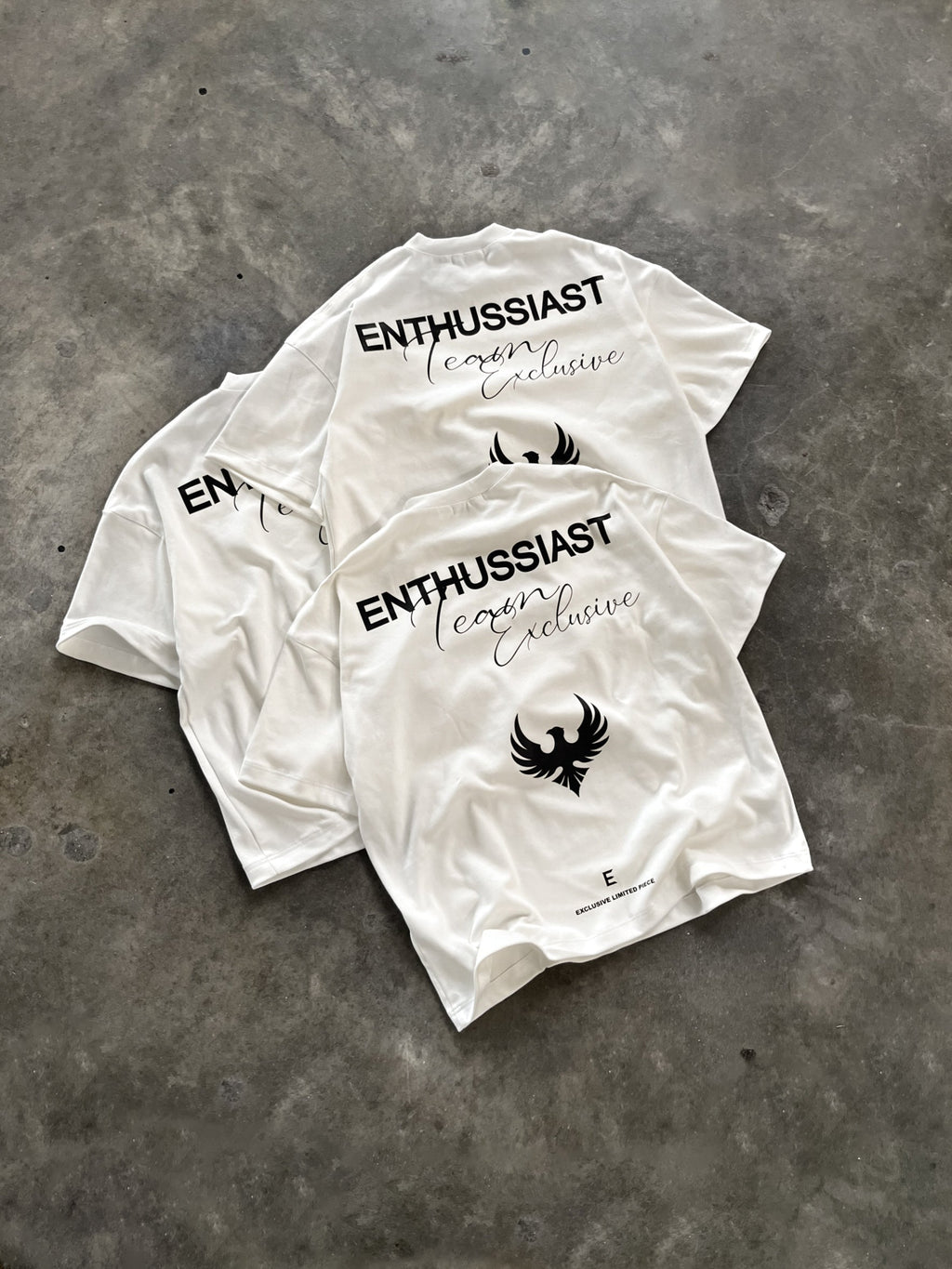 MYTHICAL VINTAGE WHITE T-SHIRT.