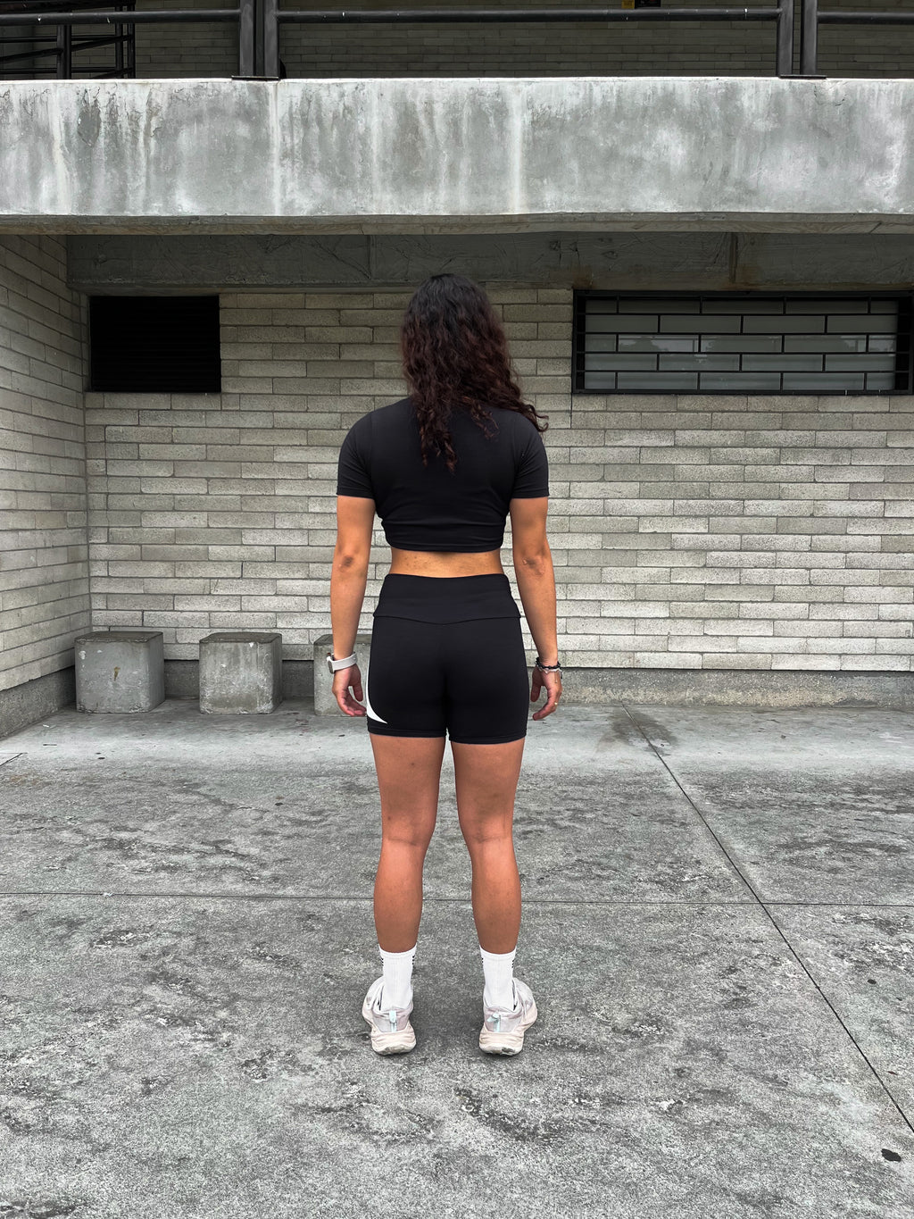 Entsclub Women Suspend Half Tight  - Black