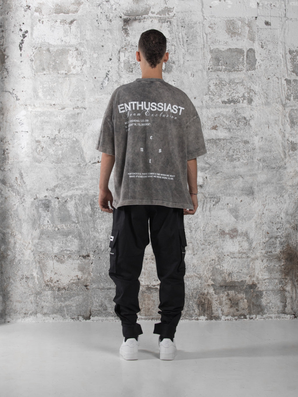 ENTHUSSIAST VINTAGE GREY T-SHIRT